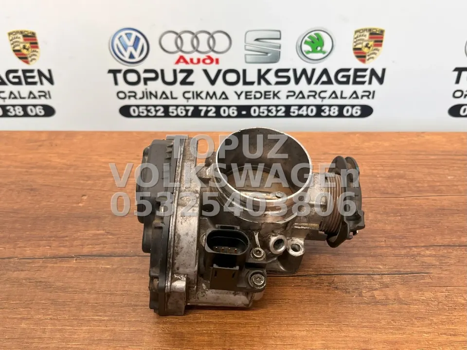 VOLKSWAGEN POLO CLASSİC 1.6 AFT 100 LÜK ORJİNAL VDO ÇIKMA BOGAZ KELEBEĞİ 037133064D